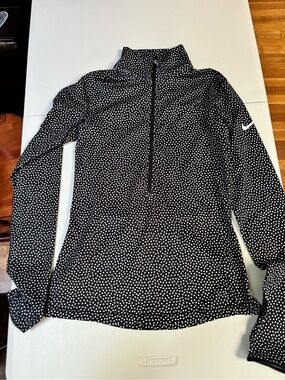 Nike Dry Fit Long Sleeve Black & White Polka Dot Half-Zip Women's Top